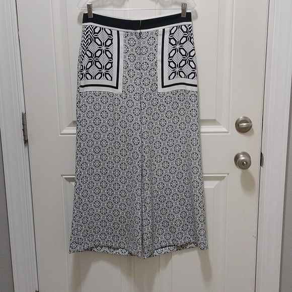 Ann Taylor LOFT Floral Wide leg Pants Size 4 - Picture 1 of 5